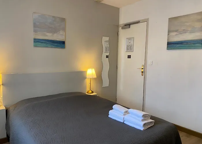 Hotel Saint Yves