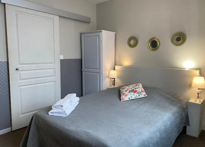 Hotel Saint Yves