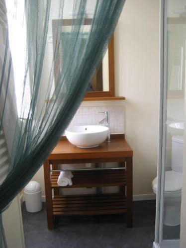 Saint Yves Hotel 2*